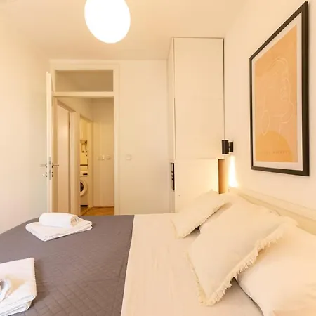 Апартаменты Pula City Accomodation